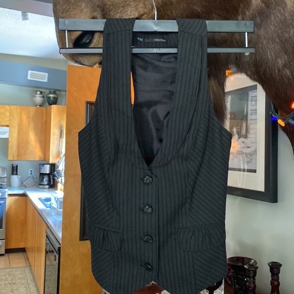 🖤BRAND NEW NO TAGS 🏷 MAURICES LOW CUT FLATTERING FORMAL VEST - Picture 3 of 11